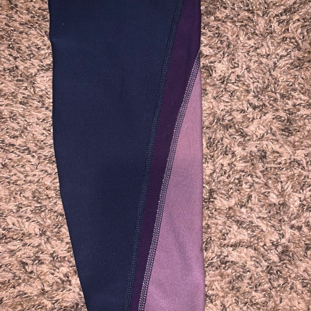 Nike workout pants - Picture 3 of 5